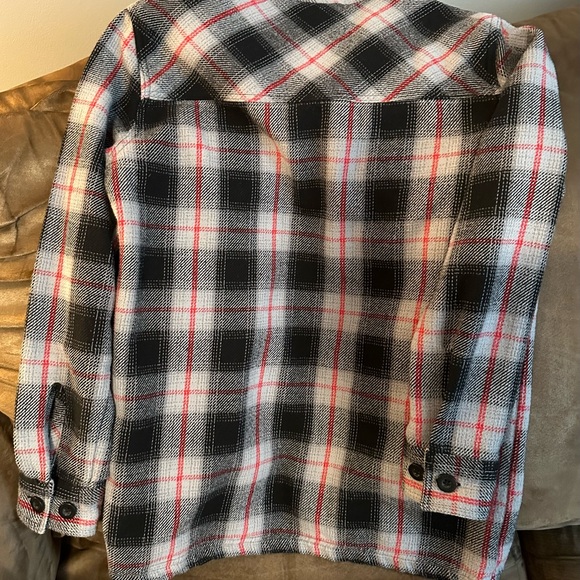 💥Dravus💥 FLANEL SHIRT. - Picture 2 of 7